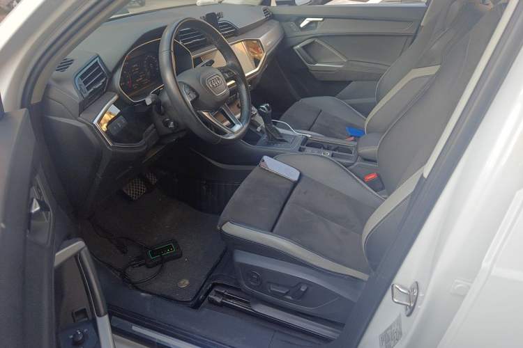 Used Audi Q3 2019 35 TFSI Advanced Dynamic Edition Left Front Seat