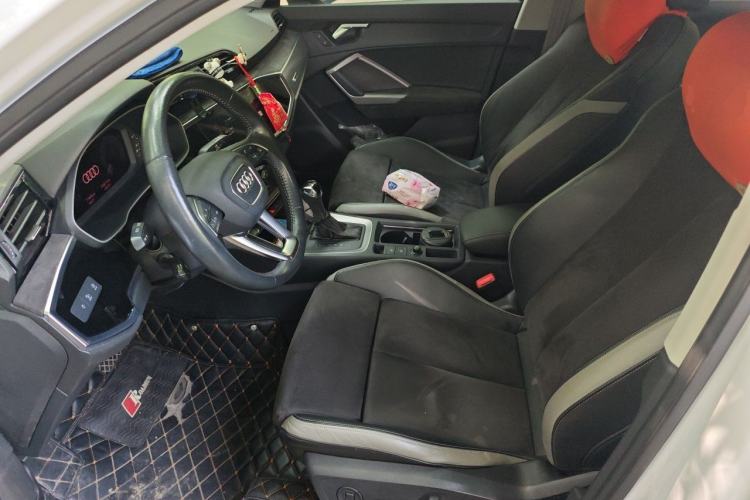 Used Audi Q3 2019 35 TFSI Advanced Dynamic Edition Left Front Seat