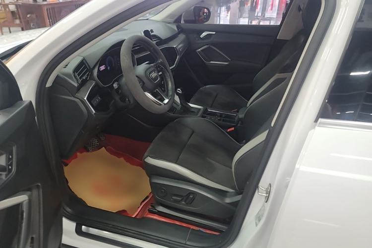 Used Audi Q3 2019 35 TFSI Advanced Dynamic Edition Left Front Seat