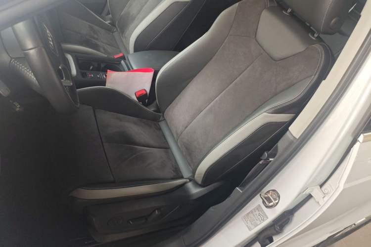 Used Audi Q3 2019 35 TFSI Advanced Dynamic Edition Left Front Seat