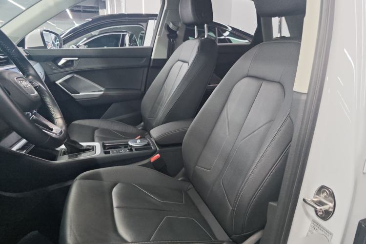 Used Audi Q3 2019 35 TFSI Advanced Style Edition Left Front Seat