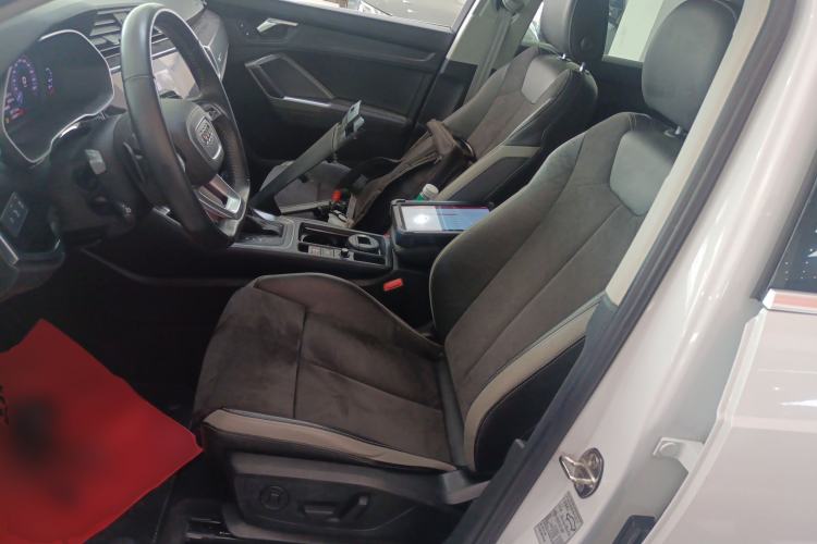 Used Audi Q3 2019 35 TFSI Fashion Dynamic Model Left Front Seat