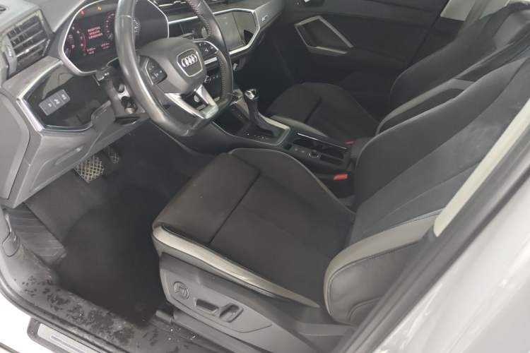 Used Audi Q3 2019 35 TFSI Fashion Dynamic Model Left Front Seat