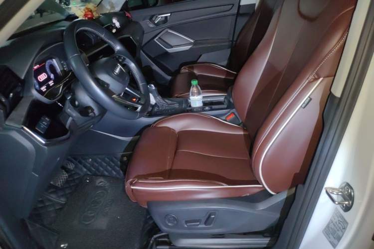 Used Audi Q3 2019 35 TFSI Advanced Dynamic Edition Left Front Seat