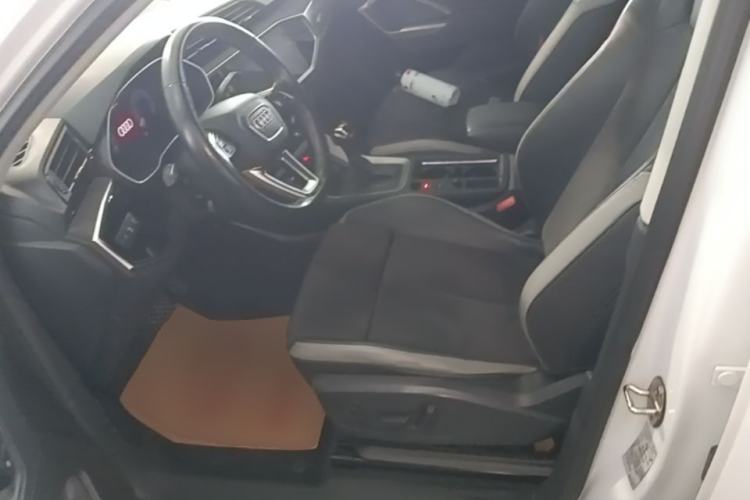 Used Audi Q3 2019 35 TFSI Advanced Dynamic Edition Left Front Seat