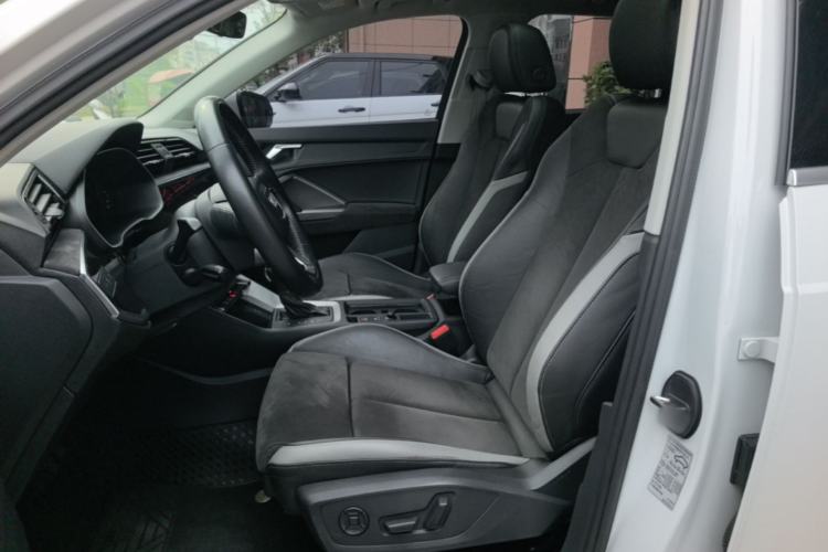 Used Audi Q3 2019 35 TFSI Advanced Dynamic Edition Left Front Seat