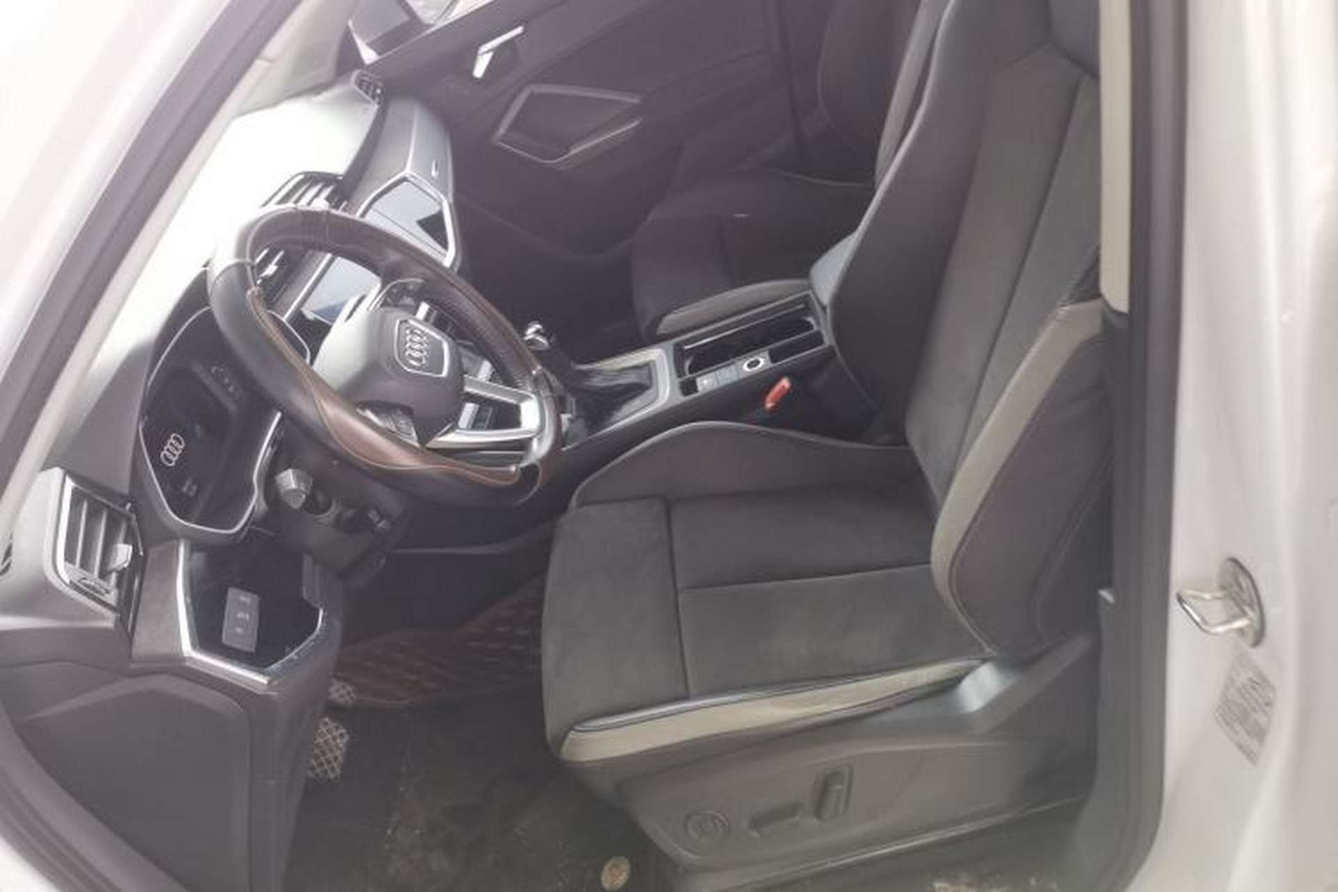 Used Audi Q3 2019 35 TFSI Advanced Dynamic Edition Left Front Seat