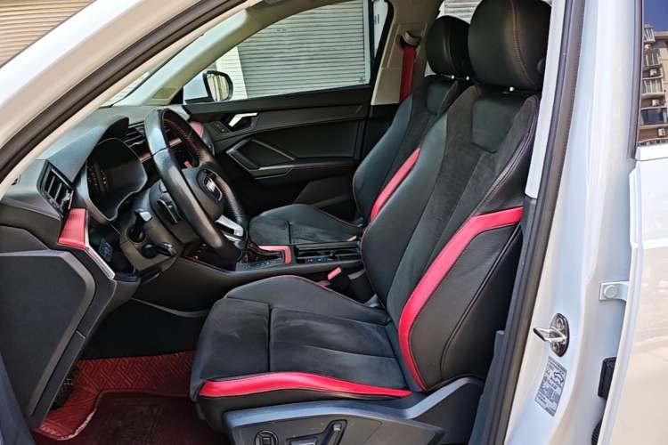 Used Audi Q3 2019 35 TFSI Fashion Dynamic Model Left Front Seat