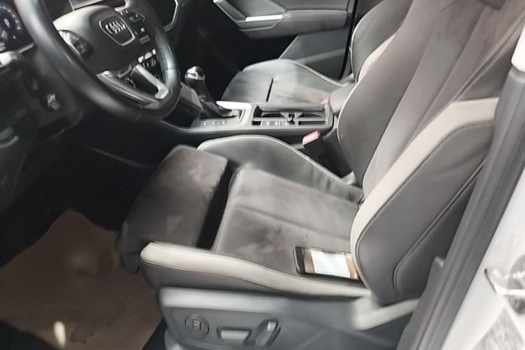 Used Audi Q3 2019 35 TFSI Advanced Dynamic Edition Left Front Seat