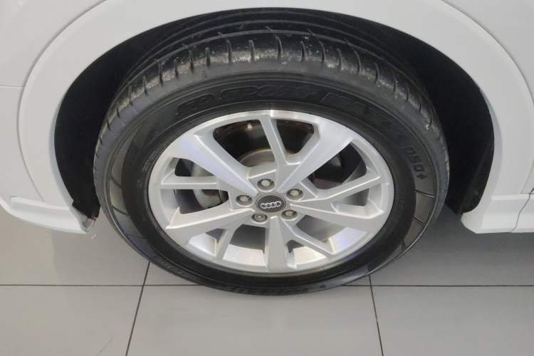 Used Audi Q3 2019 35 TFSI Advanced Dynamic Edition Left Front Wheel Hub