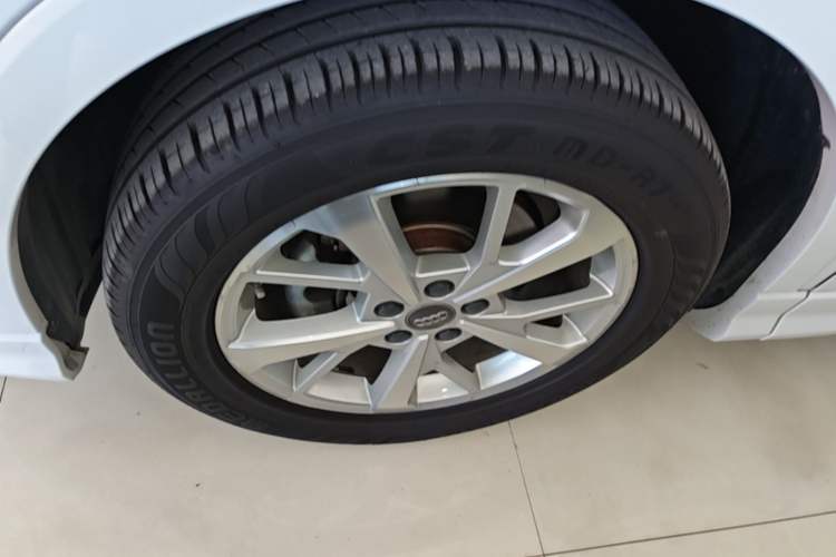 Used Audi Q3 2019 35 TFSI Advanced Dynamic Edition Left Front Wheel Hub