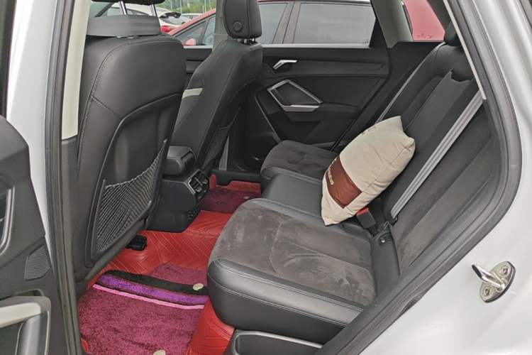 Used Audi Q3 2019 35 TFSI Advanced Dynamic Edition Left Rear Seat