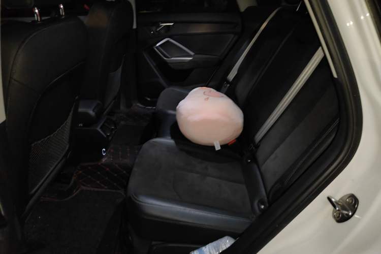 Used Audi Q3 2019 35 TFSI Advanced Dynamic Edition Left Rear Seat