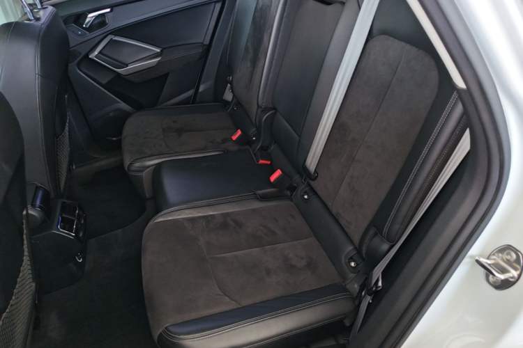 Used Audi Q3 2019 35 TFSI Advanced Dynamic Edition Left Rear Seat
