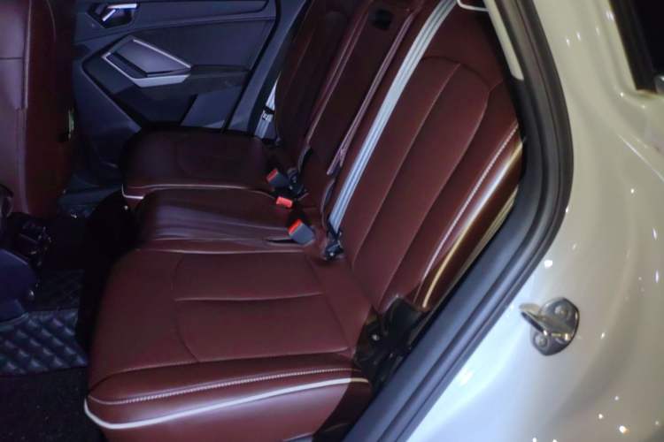Used Audi Q3 2019 35 TFSI Advanced Dynamic Edition Left Rear Seat