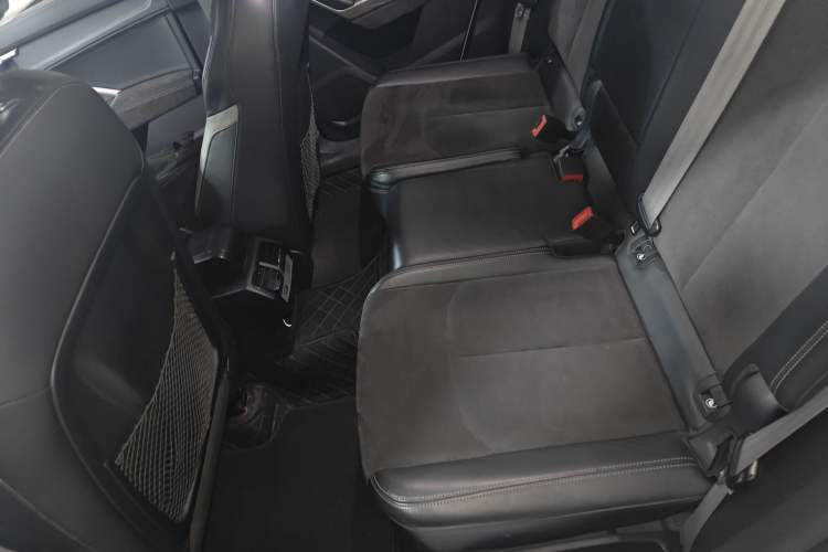 Used Audi Q3 2019 35 TFSI Advanced Dynamic Edition Left Rear Seat