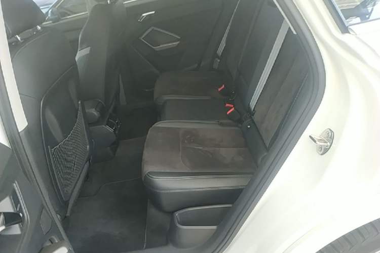 Used Audi Q3 2019 35 TFSI Advanced Dynamic Edition Left Rear Seat
