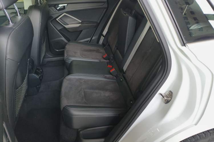 Used Audi Q3 2019 35 TFSI Advanced Dynamic Edition Left Rear Seat