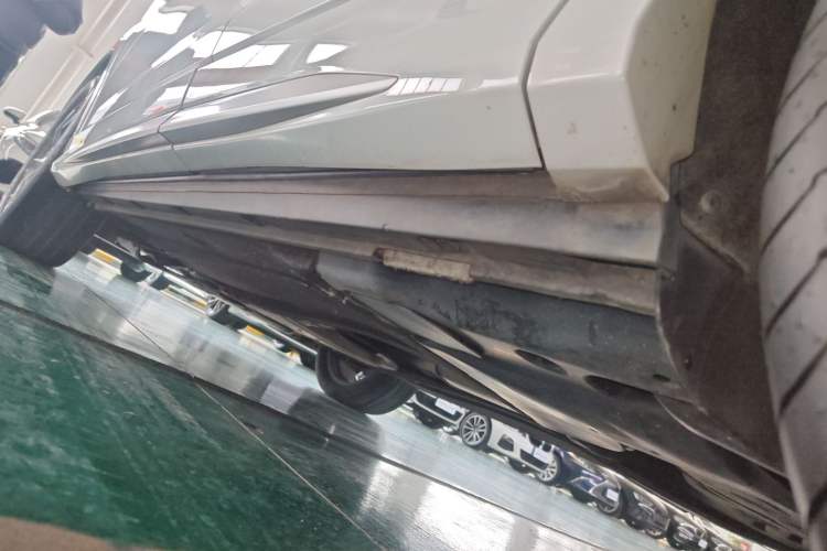 Used Audi Q3 2019 40 TFSI Fashion Dynamic Model Left Side Sill