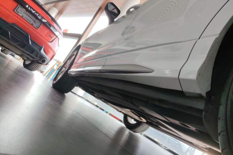 Used Audi Q3 2019 35 TFSI Advanced Dynamic Edition Left Side Sill