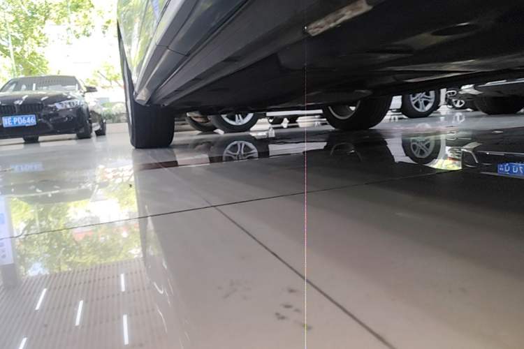 Used Audi Q3 2019 35 TFSI Advanced Style Edition Left Side Sill