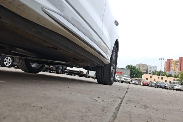 Used Audi Q3 2019 35 TFSI Fashion Dynamic Model Left Side Sill
