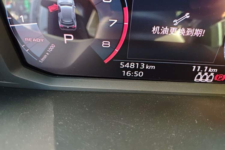 Used Audi Q3 2019 35 TFSI Fashion Dynamic Model Odometer Close Up