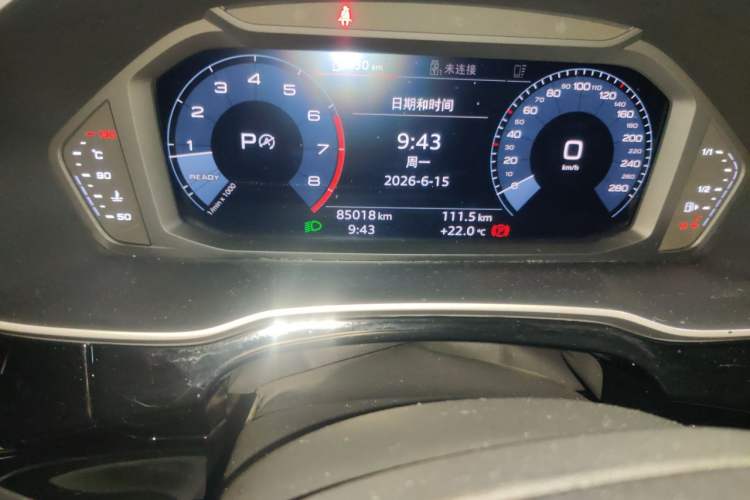 Used Audi Q3 2019 40 TFSI Fashion Dynamic Model Odometer Close Up