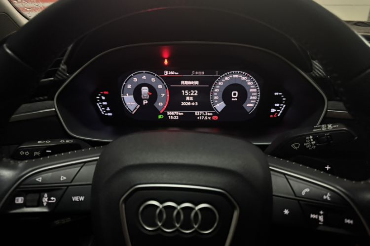 Used Audi Q3 2019 35 TFSI Fashion Dynamic Model Odometer Close Up