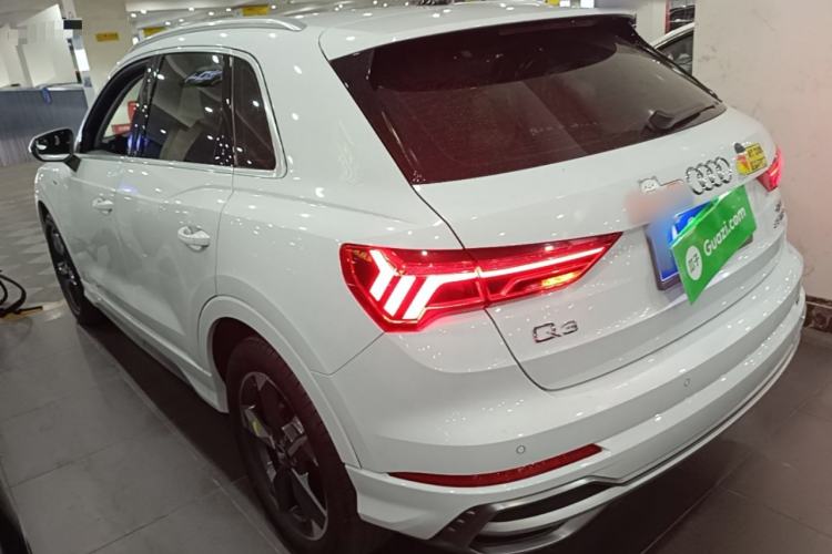 Used Audi Q3 2019 35 TFSI Fashion Dynamic Model Rear Left 45 Deg