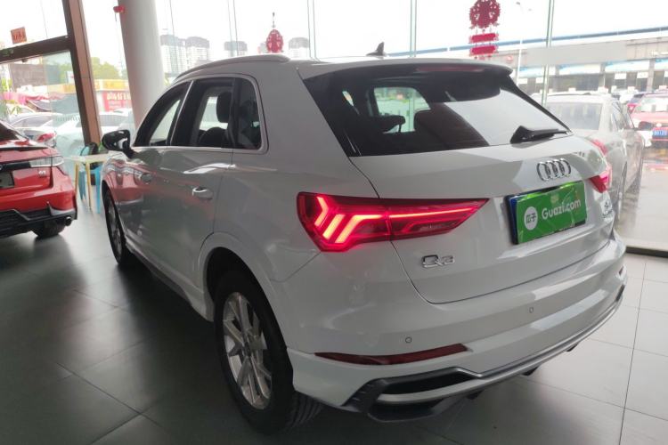 Used Audi Q3 2019 35 TFSI Advanced Dynamic Edition Rear Left 45 Deg