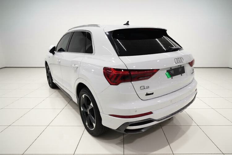 Used Audi Q3 2019 40 TFSI Fashion Dynamic Model Rear Left 45 Deg