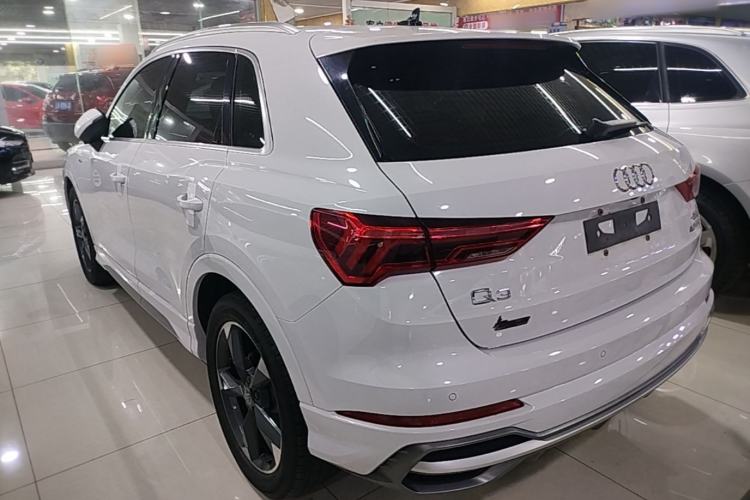 Used Audi Q3 2019 40 TFSI Fashion Dynamic Model Rear Left 45 Deg