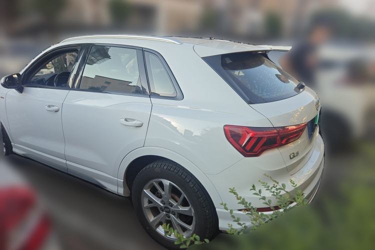 Used Audi Q3 2019 35 TFSI Advanced Dynamic Edition Rear Left 45 Deg