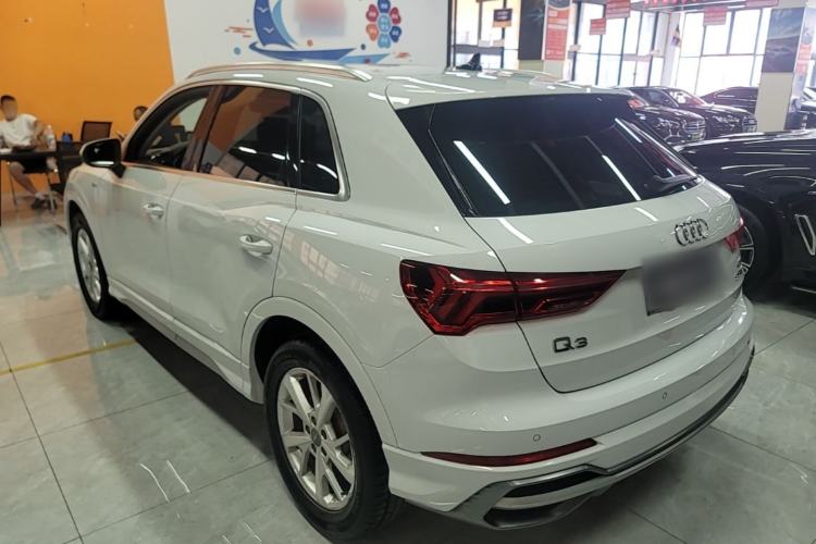 Used Audi Q3 2019 35 TFSI Advanced Dynamic Edition Rear Left 45 Deg