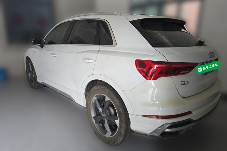 Used Audi Q3 2019 35 TFSI Fashionable and Elegant Model Rear Left 45 Deg