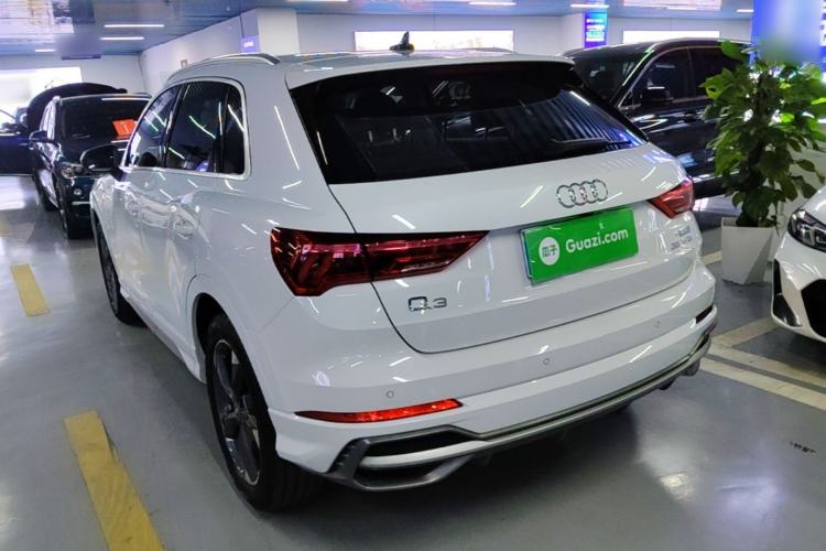 Used Audi Q3 2019 35 TFSI Fashion Dynamic Model Rear Left 45 Deg