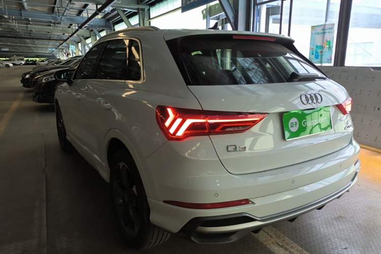 Used Audi Q3 2019 40 TFSI Fashion Dynamic Model Rear Left 45 Deg