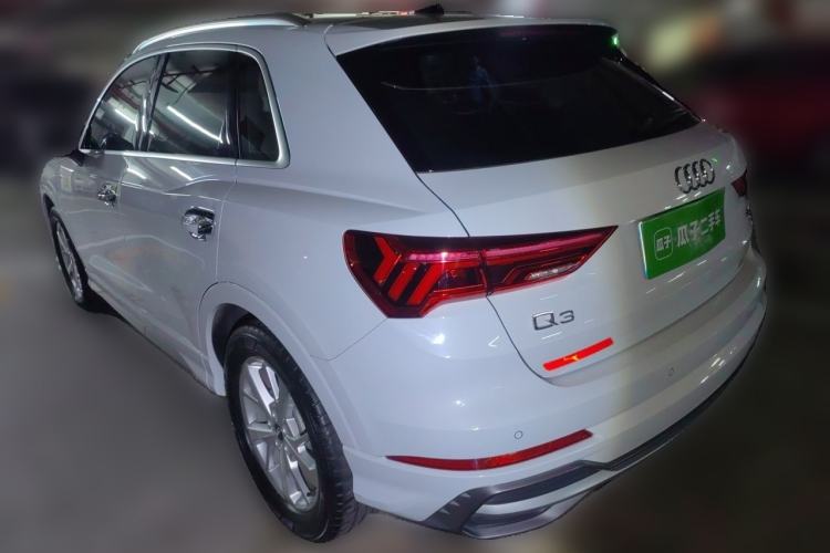 Used Audi Q3 2019 35 TFSI Advanced Dynamic Edition Rear Left 45 Deg