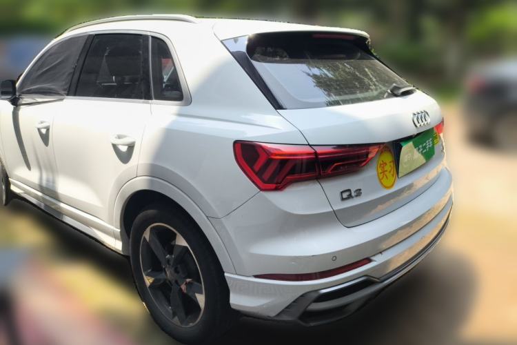 Used Audi Q3 2019 35 TFSI Fashion Dynamic Model Rear Left 45 Deg