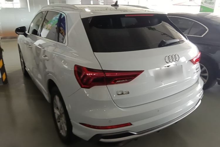 Used Audi Q3 2019 35 TFSI Advanced Dynamic Edition Rear Left 45 Deg
