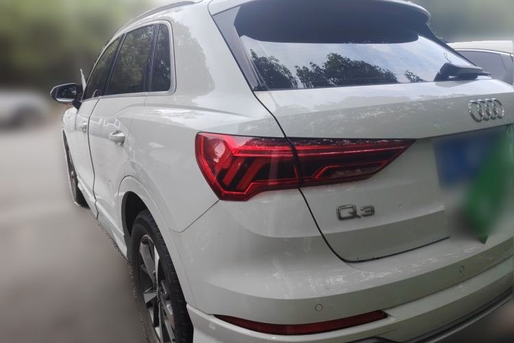 Used Audi Q3 2019 35 TFSI Advanced Dynamic Edition Rear Left 45 Deg