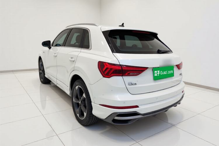 Used Audi Q3 2019 45 TFSI quattro Luxury Dynamic Edition Rear Left 45 Deg