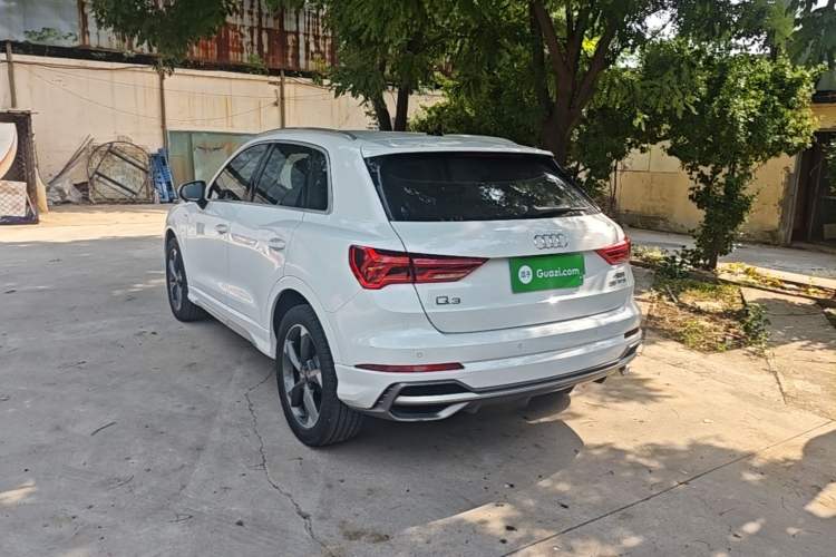 Used Audi Q3 2019 35 TFSI Fashion Dynamic Model Rear Left 45 Deg
