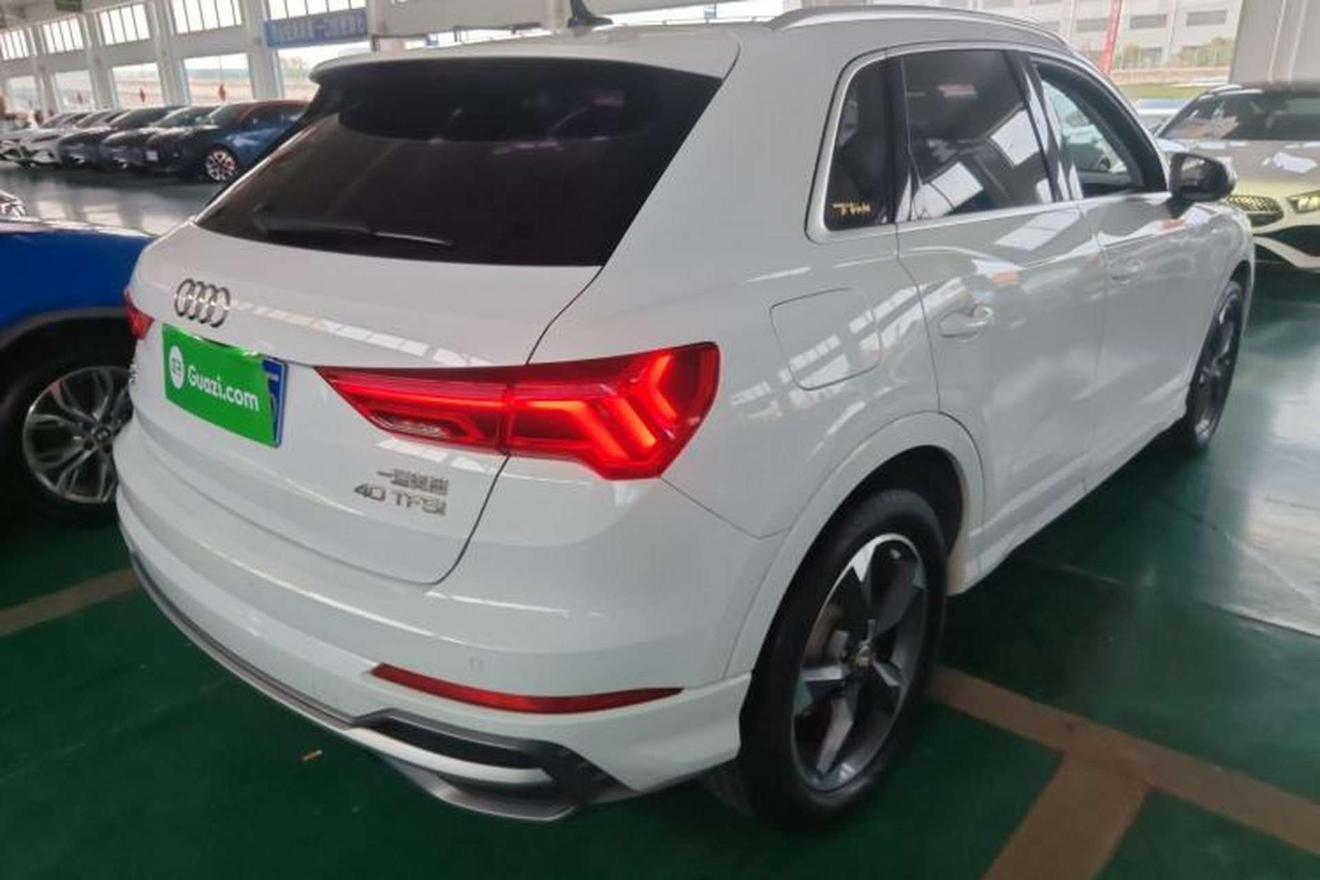 Used Audi Q3 2019 40 TFSI Fashion Dynamic Model Rear Right 45 Deg