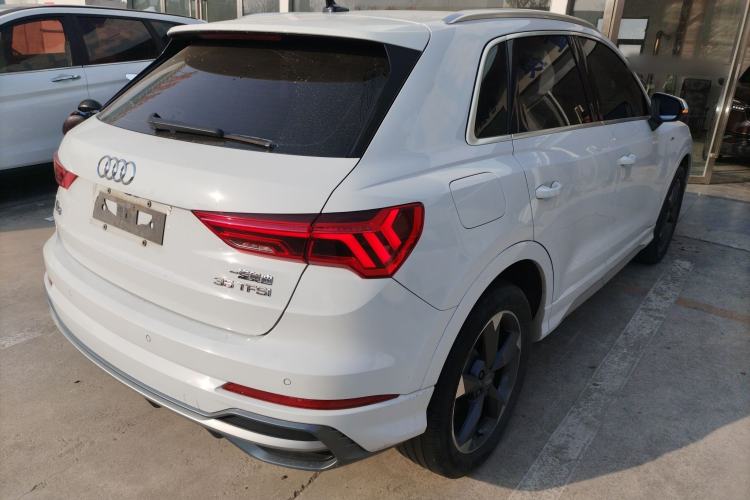 Used Audi Q3 2019 35 TFSI Fashion Dynamic Model Rear Right 45 Deg