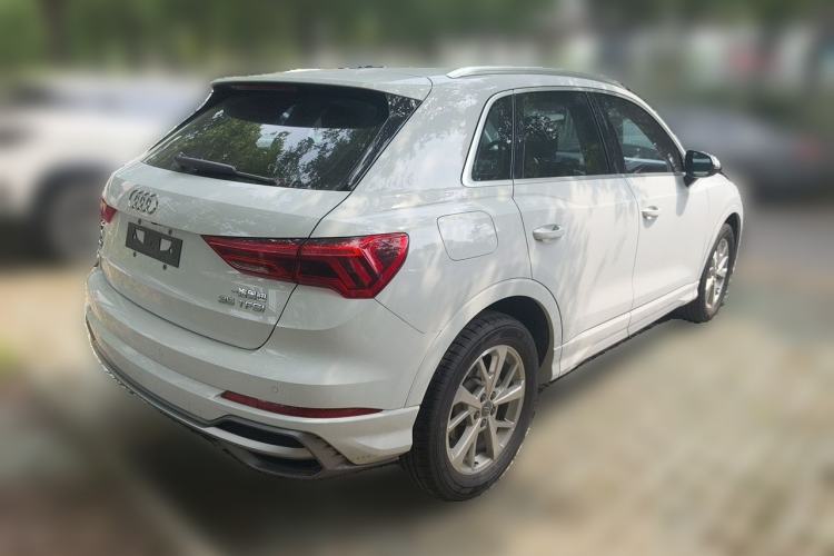 Used Audi Q3 2019 35 TFSI Advanced Dynamic Edition Rear Right 45 Deg