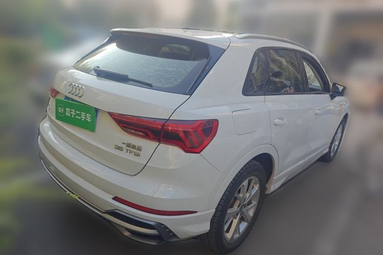 Used Audi Q3 2019 35 TFSI Advanced Dynamic Edition Rear Right 45 Deg