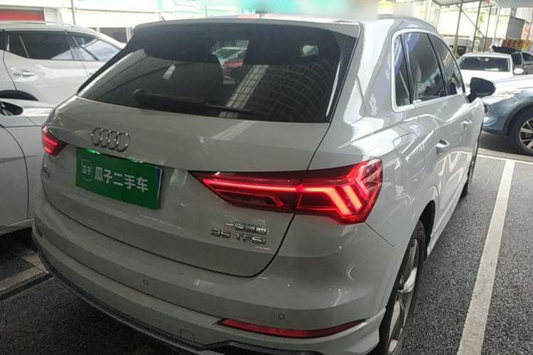Used Audi Q3 2019 35 TFSI Advanced Dynamic Edition Rear Right 45 Deg