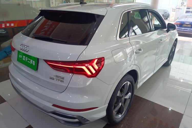 Used Audi Q3 2019 35 TFSI Fashion Dynamic Model Rear Right 45 Deg